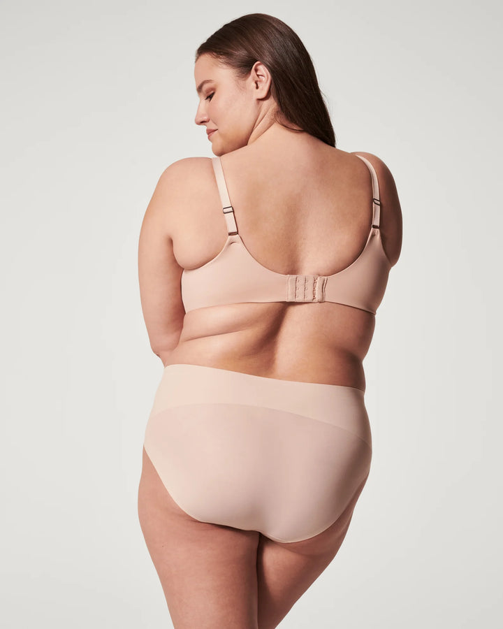 Spanx: Low Profile Minimizer Bra Champagne Beige-30035R