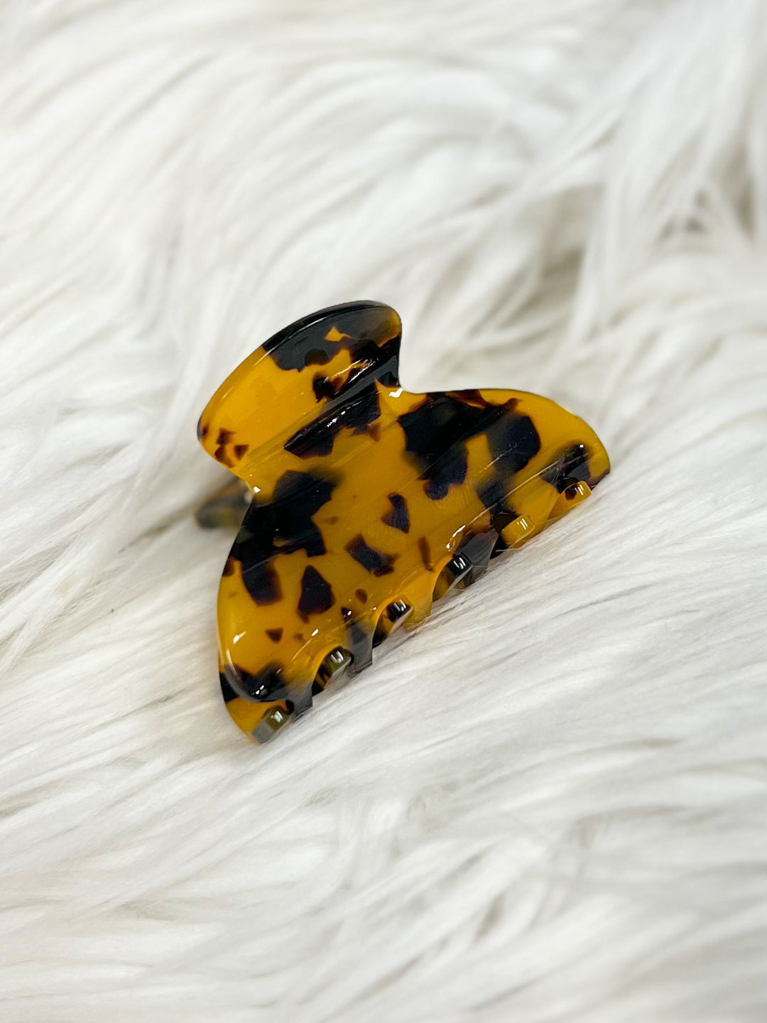Fun & Fabulous: Dark Tortoise Clip