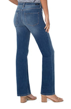 Load image into Gallery viewer, Liverpool: Lucy 32 Inch Inseam Bootcut Jeans in Yuba Wash
