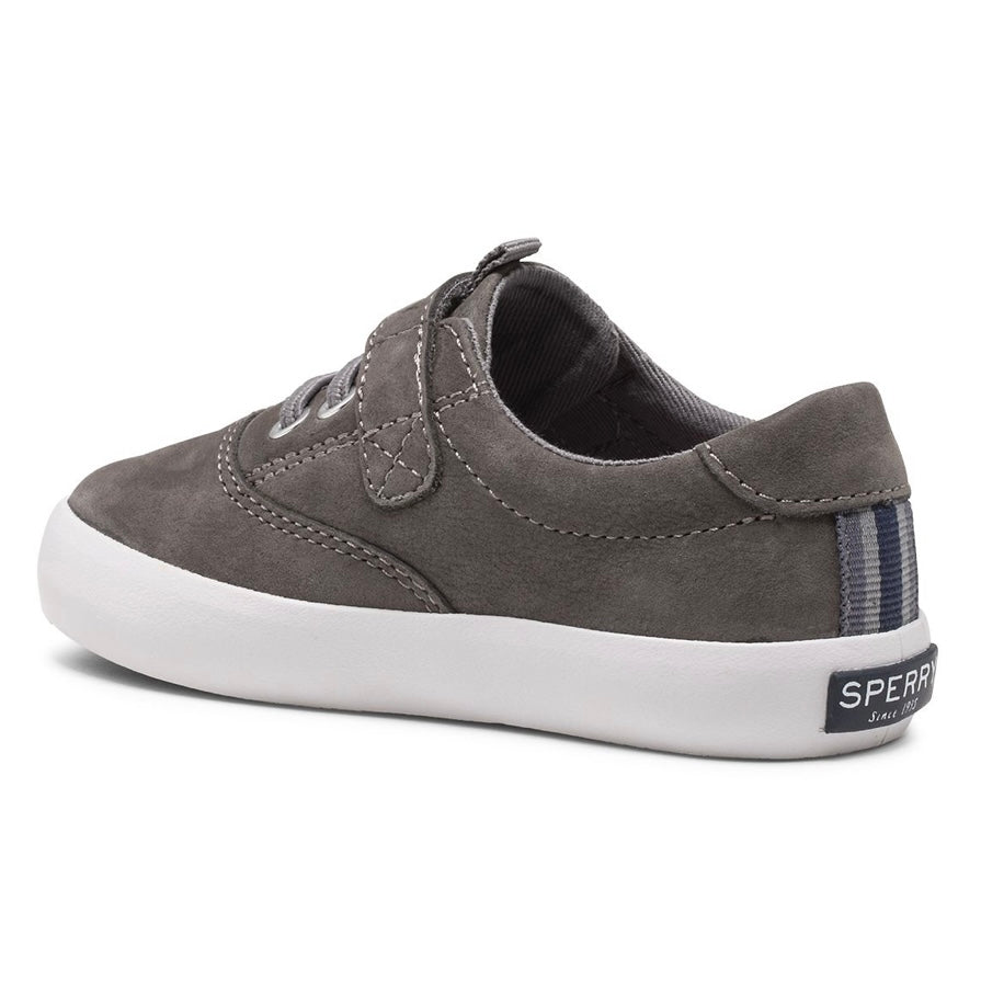 Sperry: Big Kids Spinnaker Washable Sneaker in Grey - The Vogue Boutique