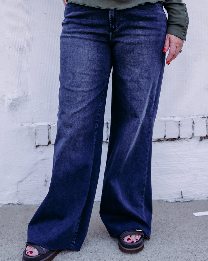 Dear John: Fiona Wide Leg Jean in Princess (DPM55A365PSS-24)