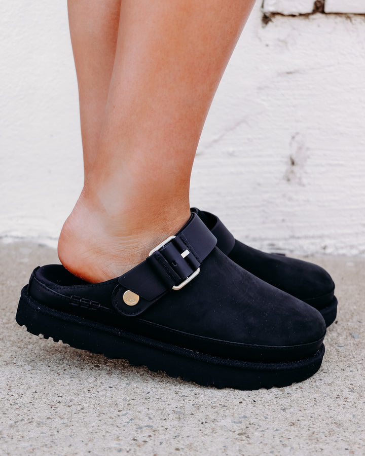 Ugg: W Goldenstar Villa Clog in Black
