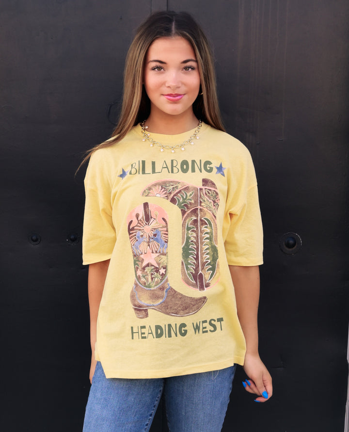Billabong: Ready To Roam Tee in Sundress (BL000878W)