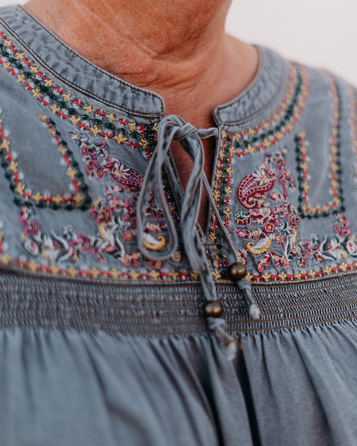 Multiples: 3/4 Raglan Sleeve Tie Top (M35607TM)