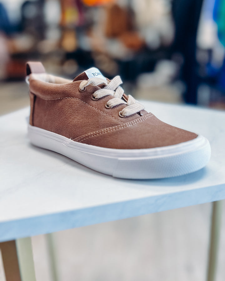 TOMS: Fenix Mid Toffee Microsuede