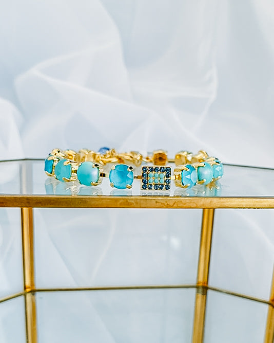 Mariana: "Crystal Blue" B-4161-M6009-YG