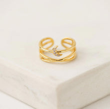 Load image into Gallery viewer, Lovers Tempo: Moon Double Band Fortuna Ring in Gold
