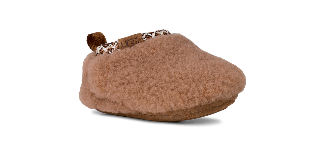 UGG: Infant Tasman Maxi Curly in Chestnut