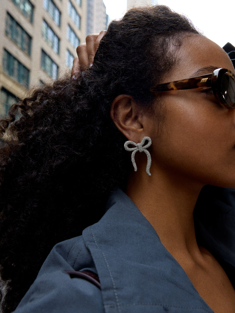 Baublebar: Suki Bow Earrings in Clear/Silver