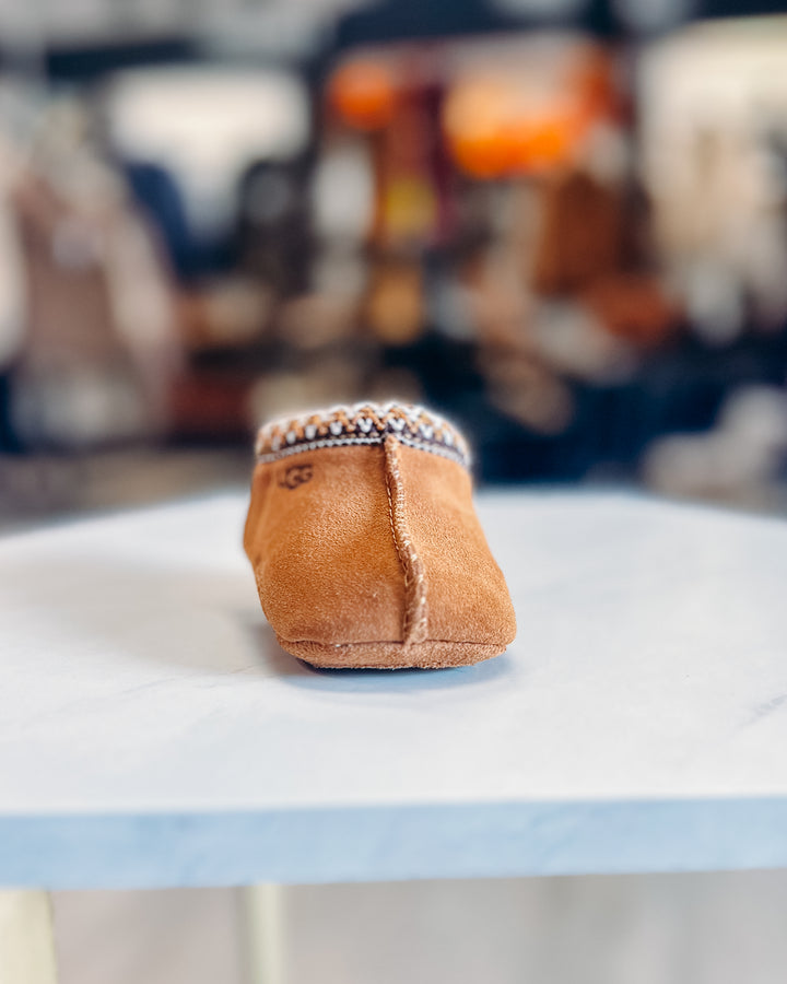 UGG: Infant Tasman ll in Chestnut
