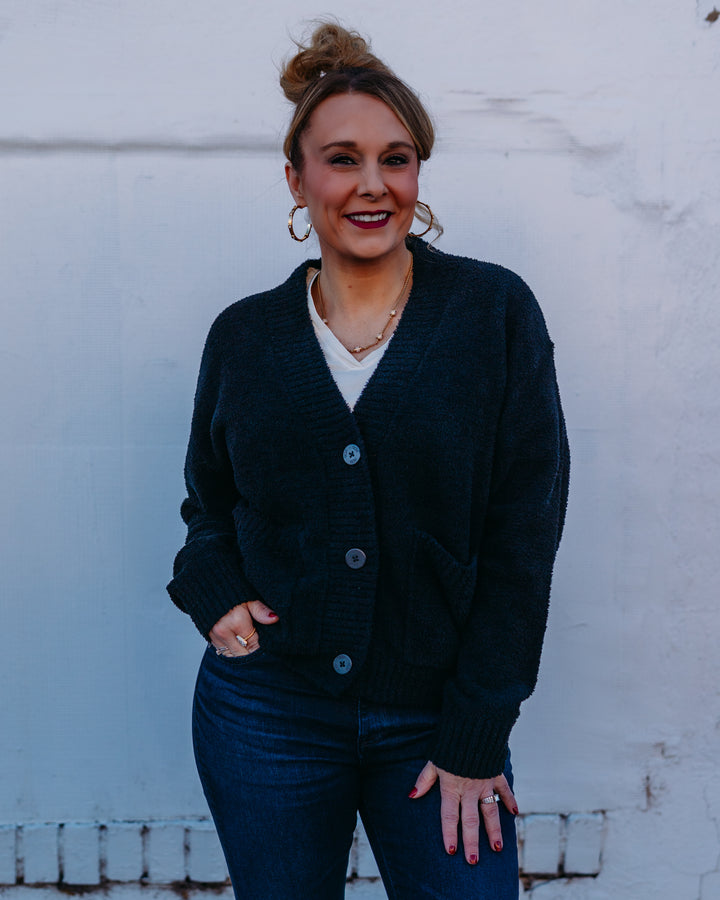 UGG: Adalynne Cardigan in Black (1171595)