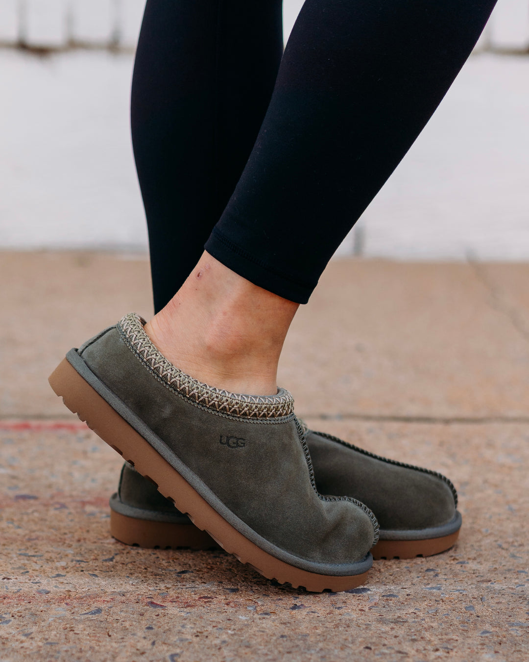 UGG: Tasman II in Moss Green