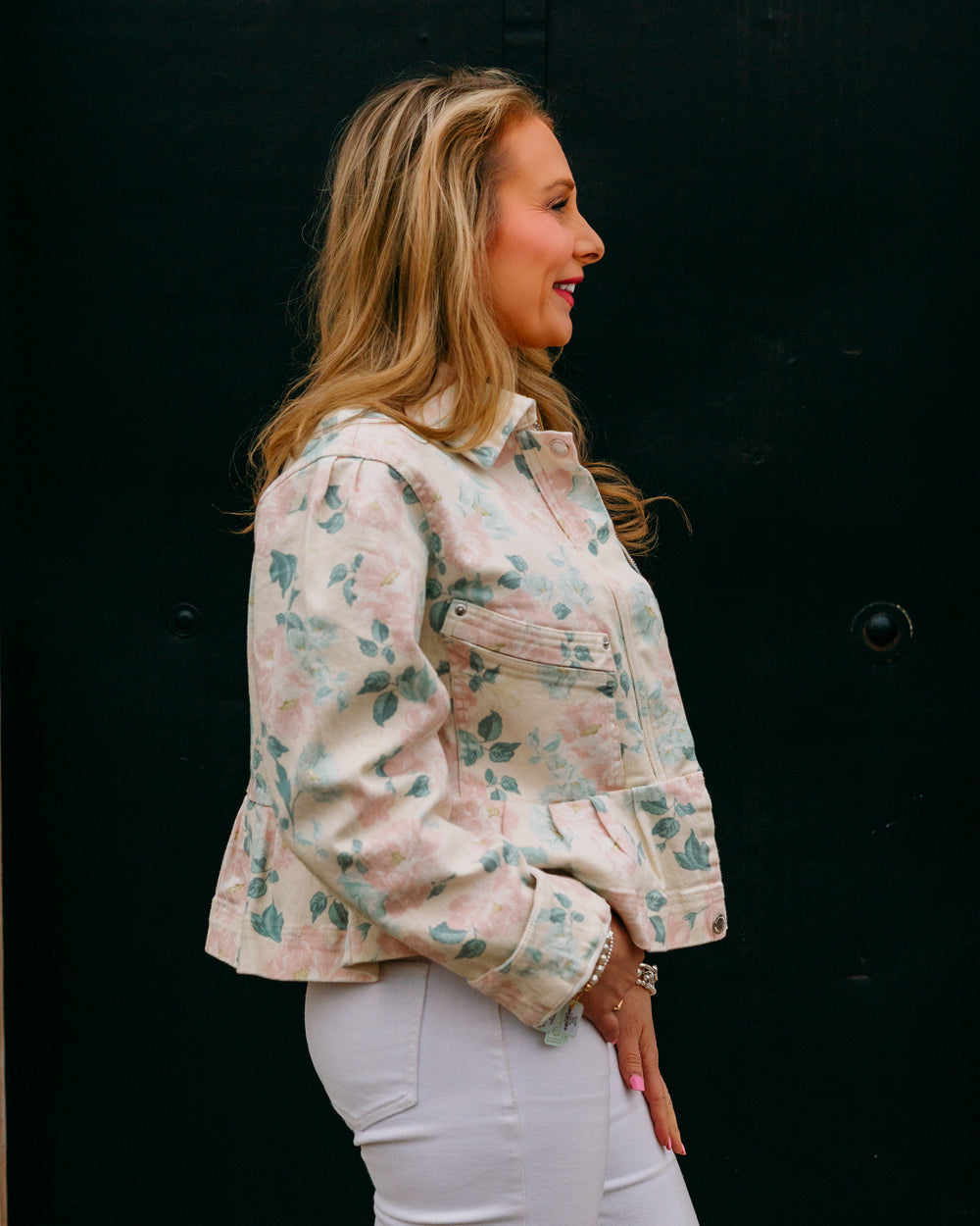 Steve Madden: Sloan Jacket In Floral in Peach Beige (SA04453) - The Vogue Boutique