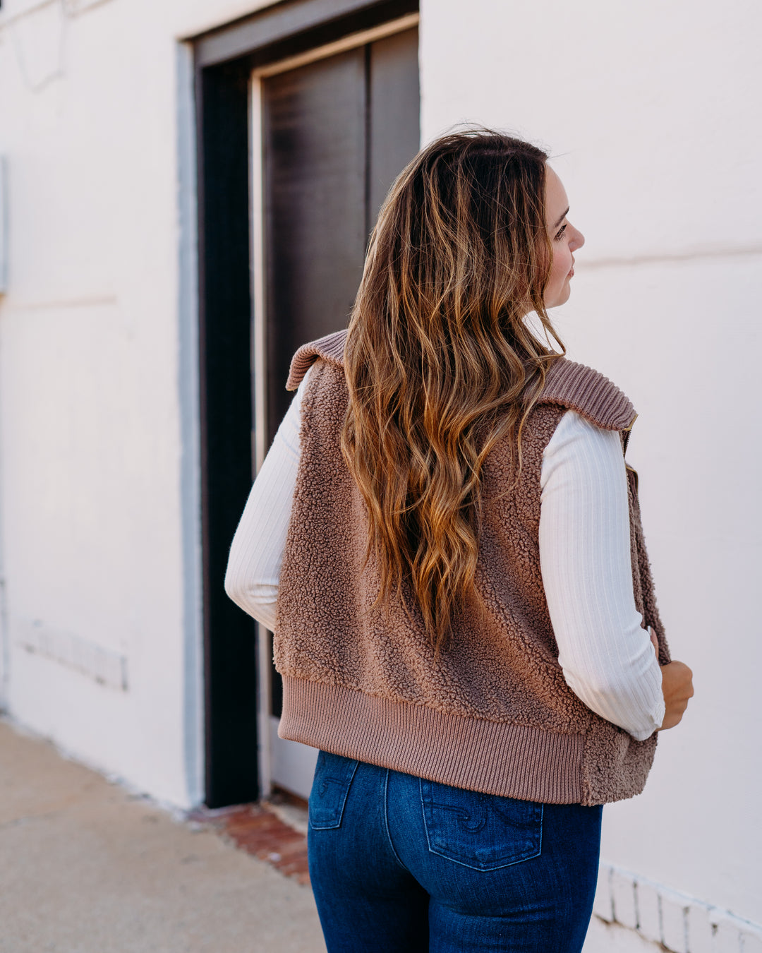 Varley: Aspen GIlet Vest in Ash Taupe