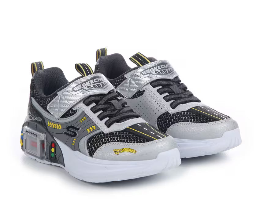 Skechers: Garage Sneaker in Silver/Black