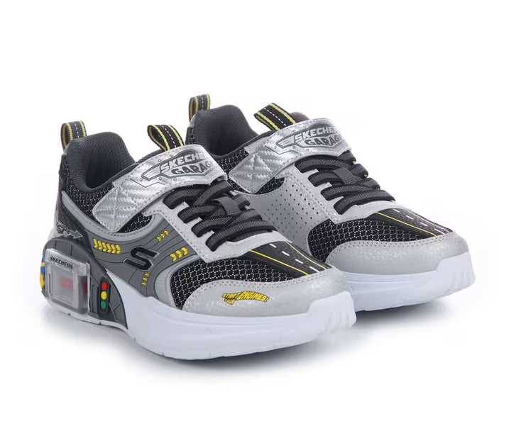 Skechers: Garage Sneaker in Silver/Black