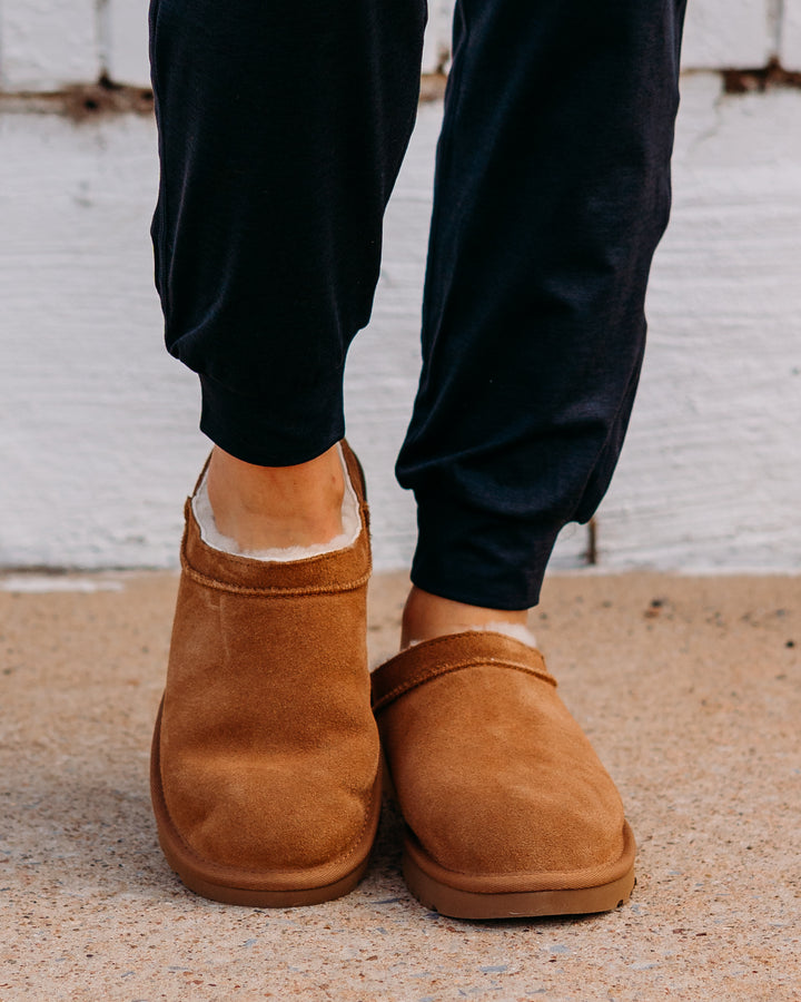 UGG: Classic Micro in Chestnut