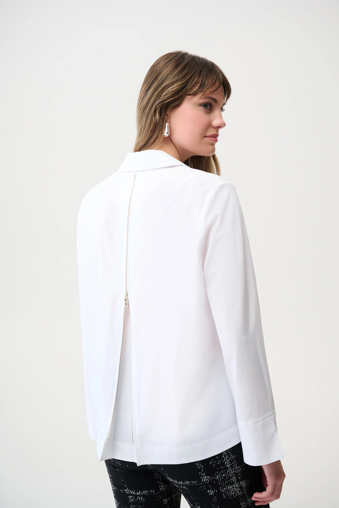 Joseph Ribkoff: Stretch Poplin Button-Front Blouse with Zipper Accent (253923)