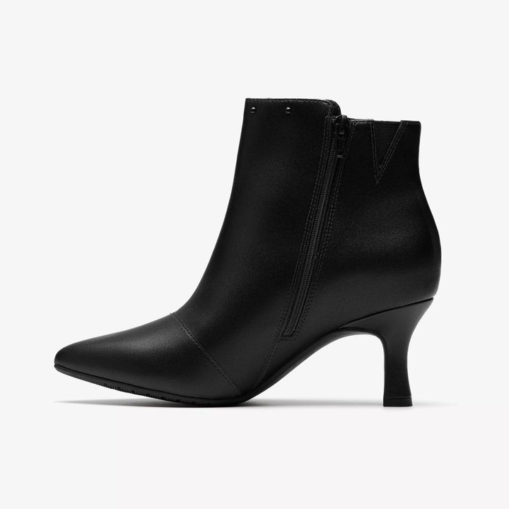 Clarks: Kataleyna Madi Black Boots