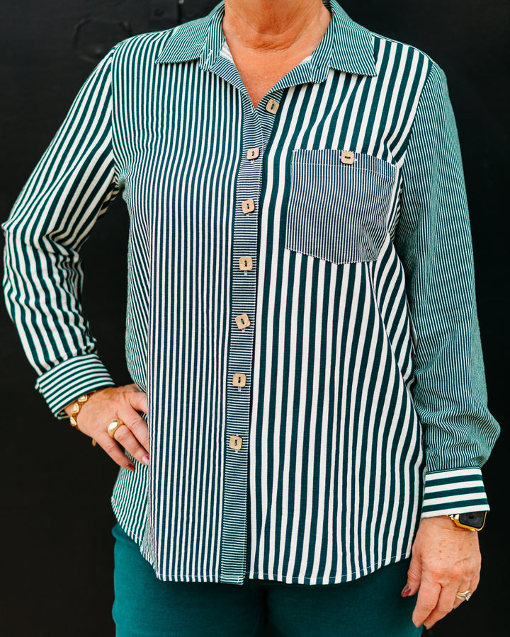 Multiples:  (Sun Stone) Turn-Up Cuff Long Sleeve Hi-Lo Shirt in Deep Green(M35609BM)