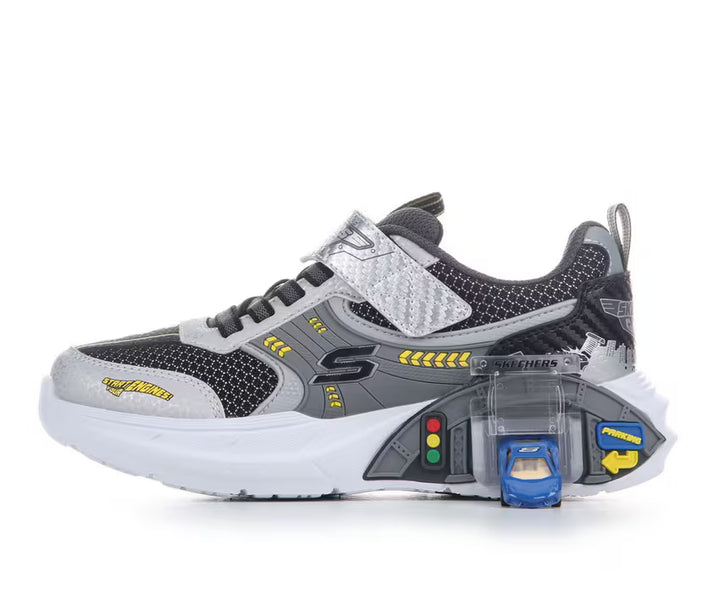 Skechers: Garage Sneaker in Silver/Black