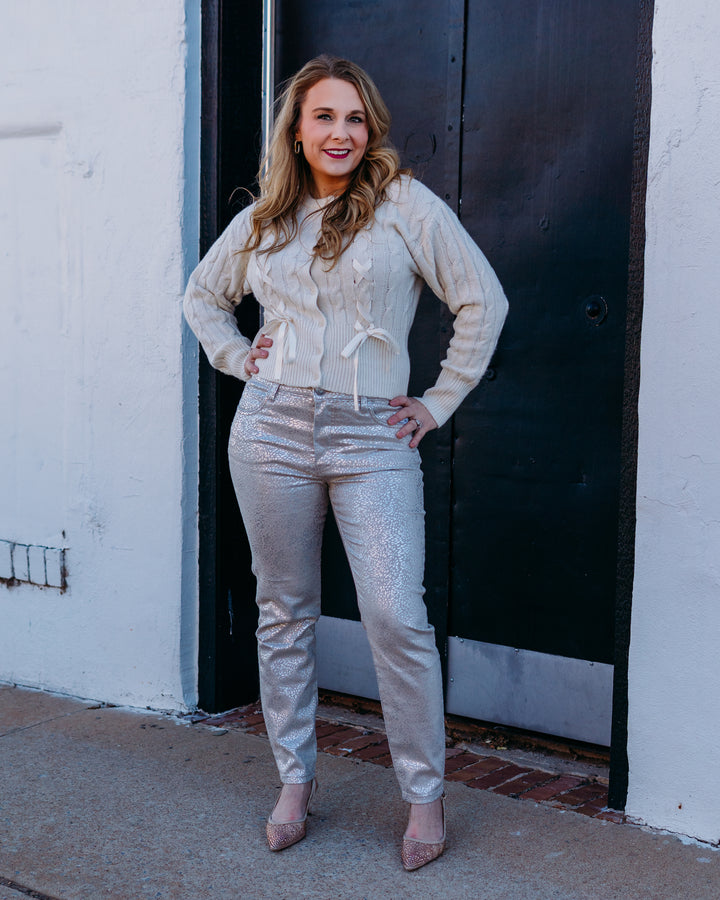 Kut: Charlize High Rise Cigarette Leg W/ Clean Hem in Cream/Silver