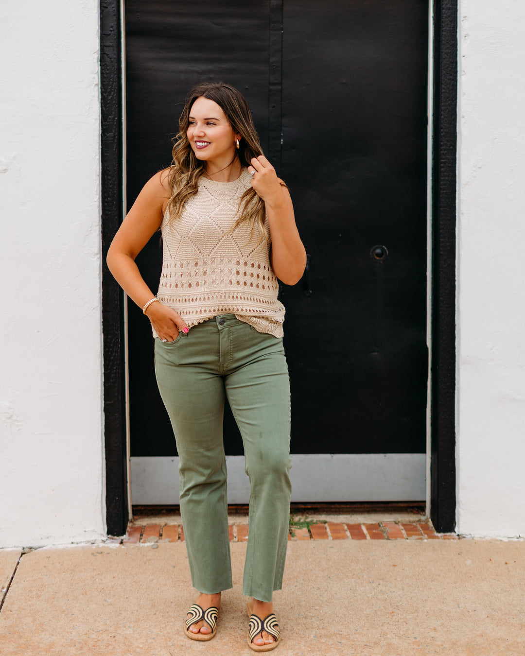 Kut: Kelsey High Rise Fab Ankle Flare in Sage Green