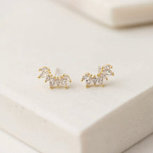 Load image into Gallery viewer, Lovers Tempo: Crown Climber Earrings In Clear
