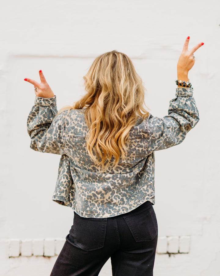 Kut: Bailey Button Front Jacket in Tan/Brown Leopard