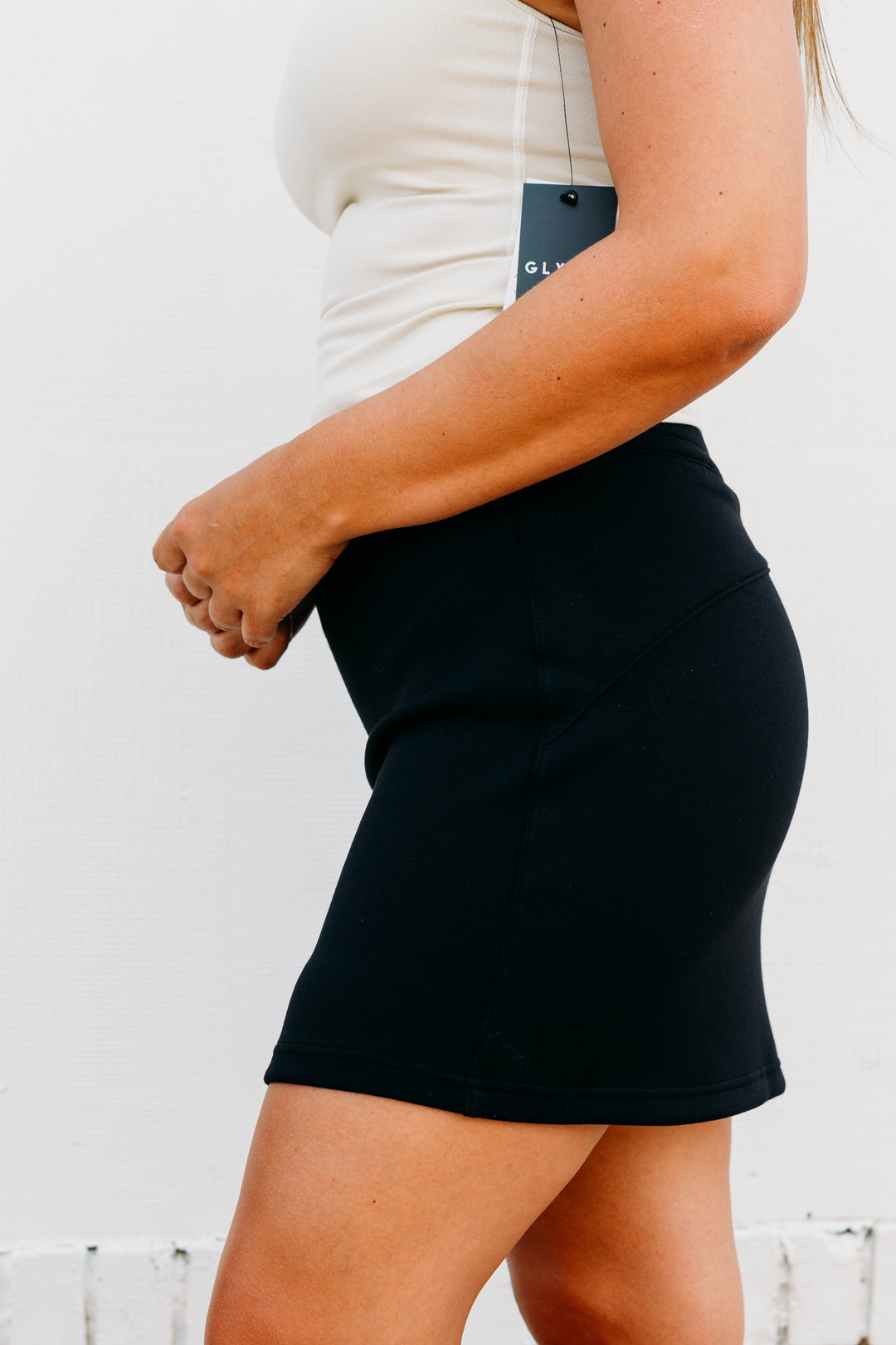 Spanx: AirEssentials Mini Skort in Very Black 50661R