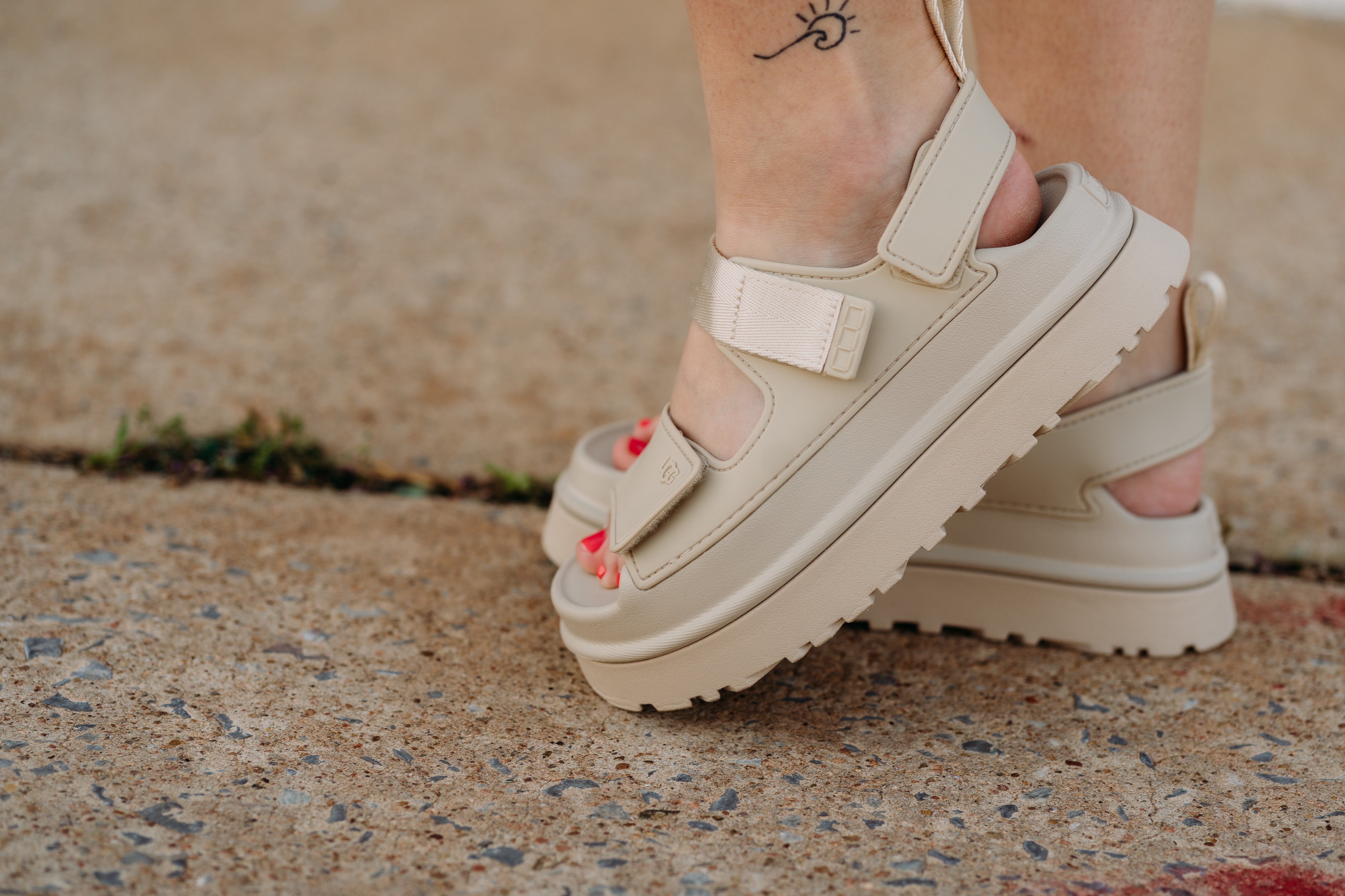 【未使用品】UGG☆GoldenGlow 23㎝ UGG® GoldenGlow for | UGG®