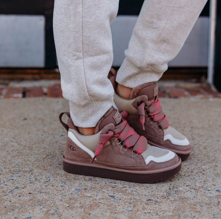 Ugg: Lowmel in Rocky Oak