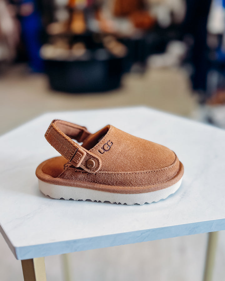 Ugg: Kids Goldenstar Clog in Chestnut