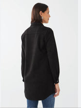 Load image into Gallery viewer, French Dressing Jeans: Faux Suede Shacket in Blacko
