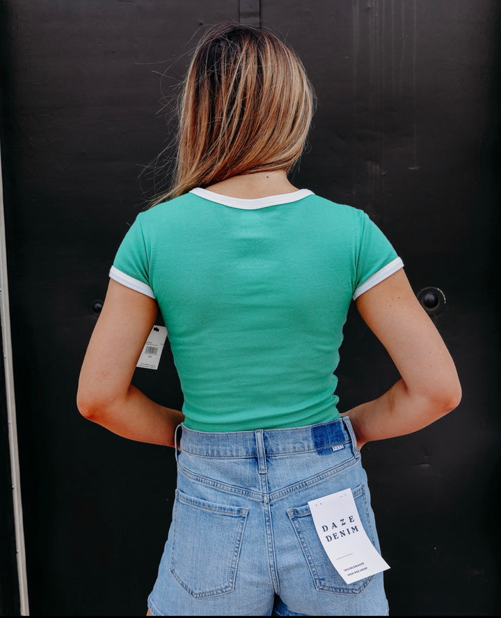 Billabong: Love And Sun Tee in Field Green (BL000860W)