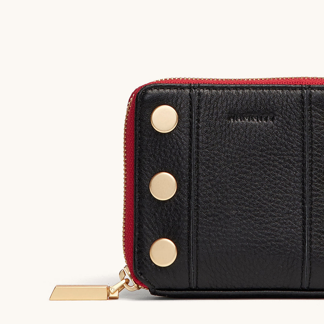 Hammitt: 5 North in Black/Brushed Gold Red Zip