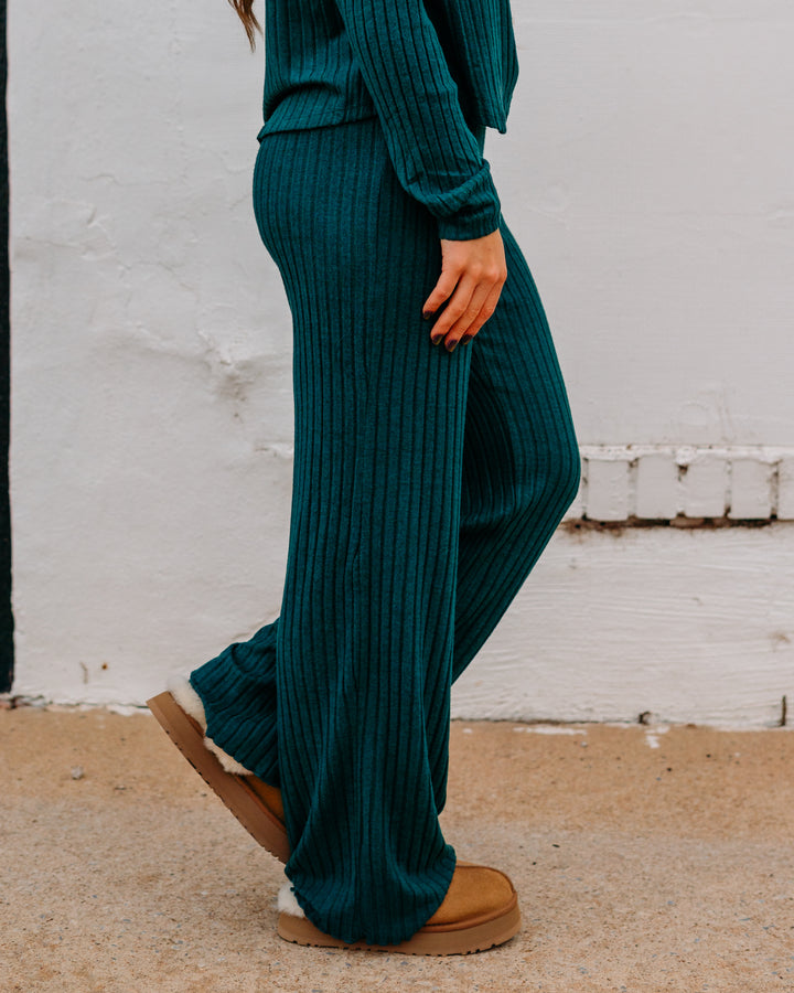 Z Supply: Dawn Smocked Rib Pant in Mistletoe