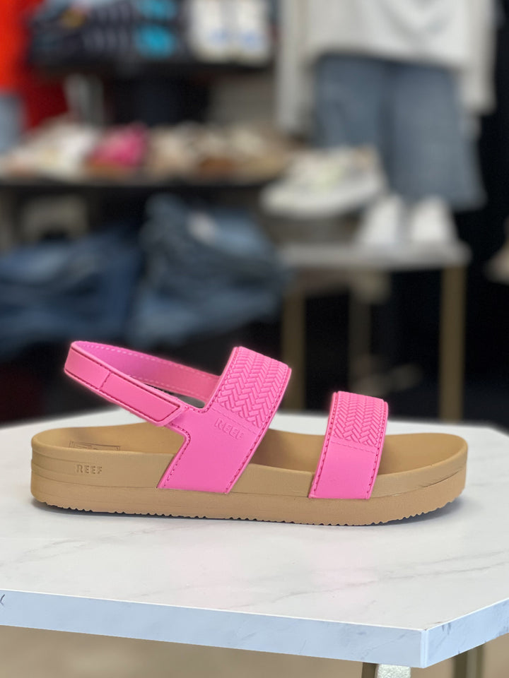Reef: Kids Water Vista in Pink Cosmos and Tan