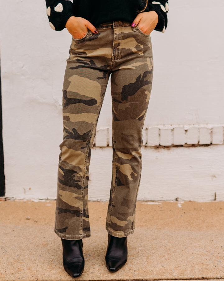 Kut: Kelsey High Rise Ankle Flare in Olive