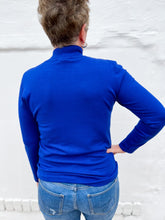 Load image into Gallery viewer, Multiples: 3/4 Sleeve Solid Knit Top in Royal
