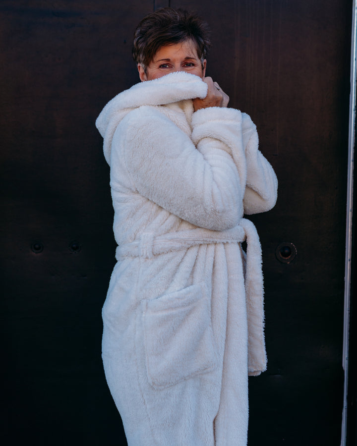 UGG: Aarti Long Robe in Cream (1161170-CRM)