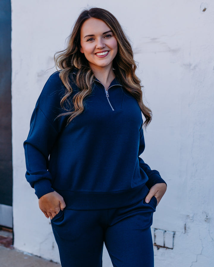 Varley: Hawley Half Zip Sweat in Navy ( VAR01461)