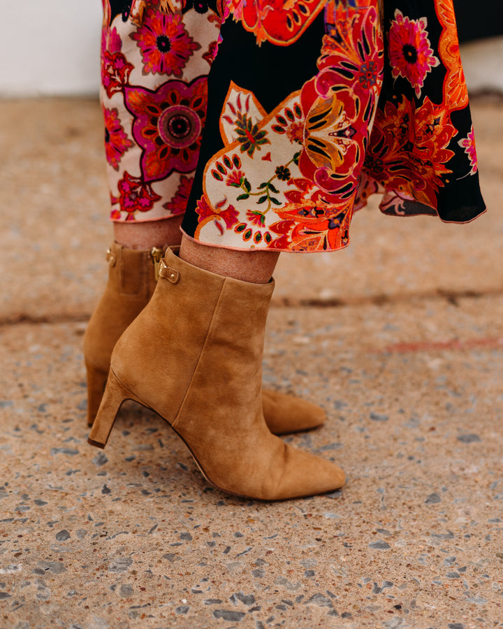 Sam Edelman: Saige Suede Pointy Toe Boot in Tan