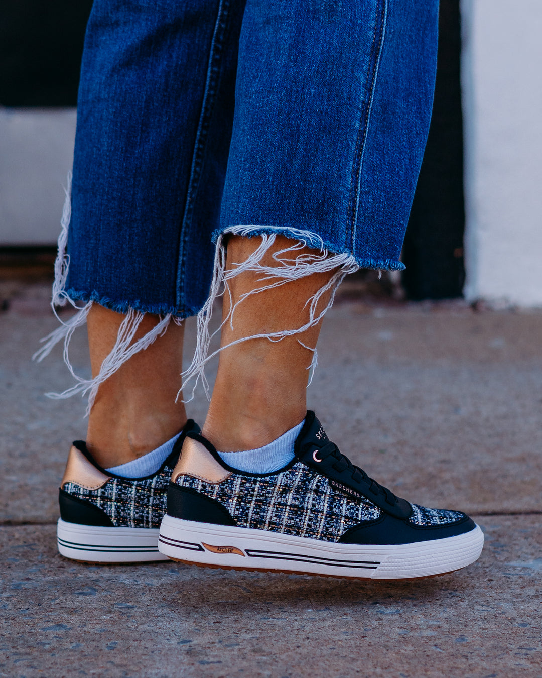 Skechers: Arch Fit Arcade BLRG in Coco Chic