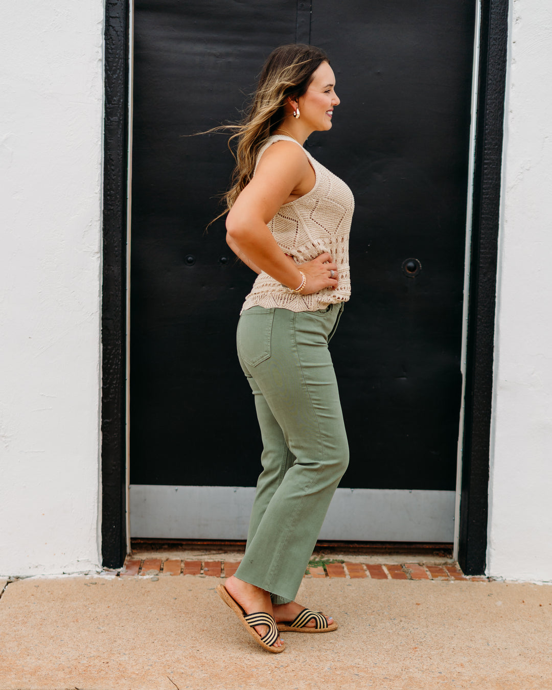Kut: Kelsey High Rise Fab Ankle Flare in Sage Green