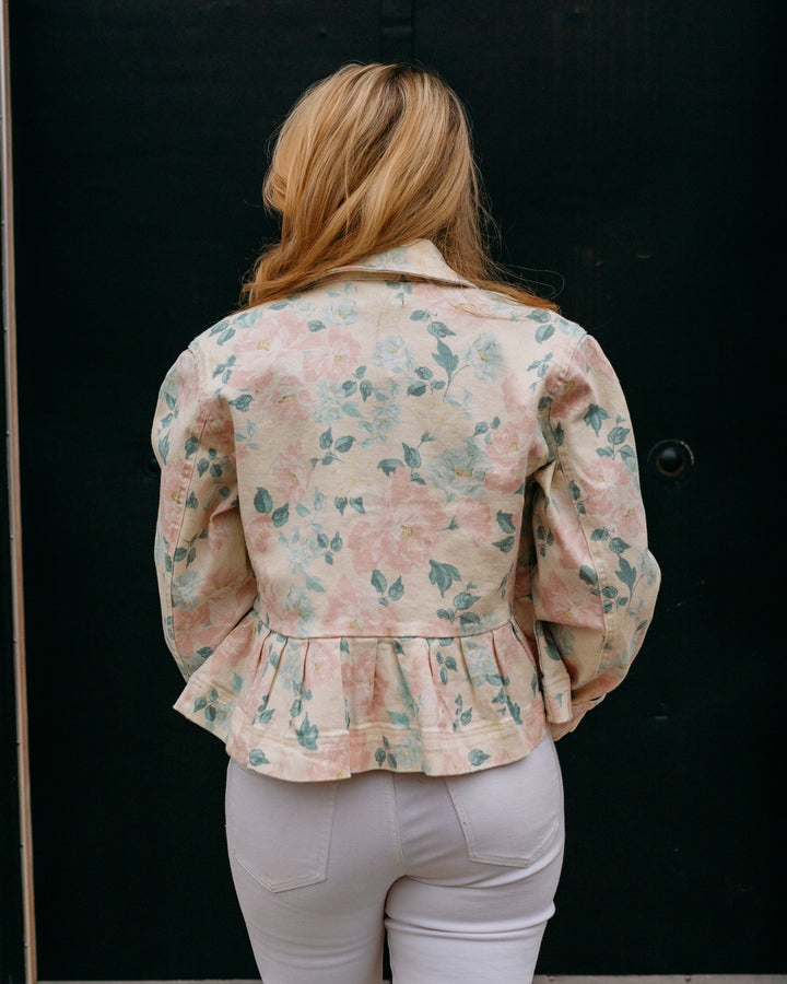 Steve Madden: Sloan Jacket In Floral in Peach Beige (SA04453) - The Vogue Boutique
