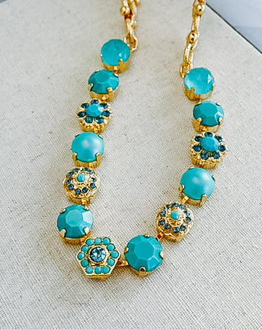 Mariana: "Crystal Blue" N-3411-M6009-YG