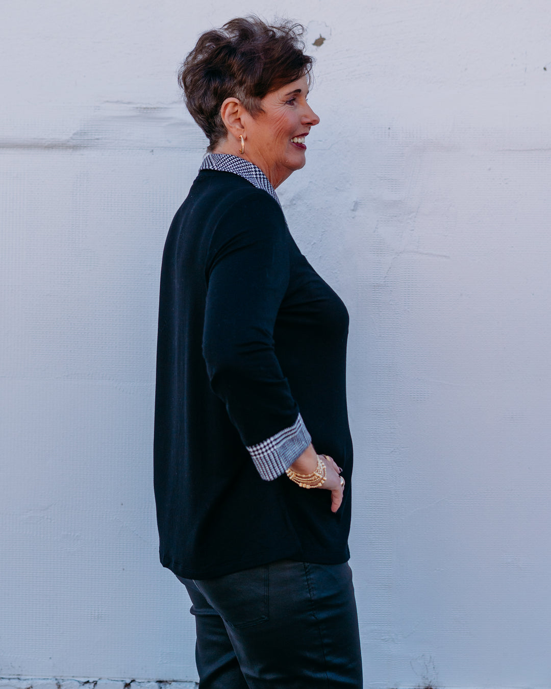 Multiples: (Merry & Bright) black Plaid Cuffed 3/4 Sleeve Knit Top M45605TM