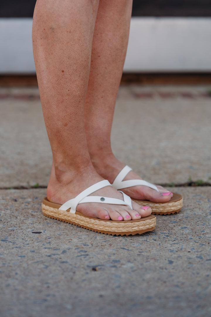 Reef: Vista Carmen in Whisper White