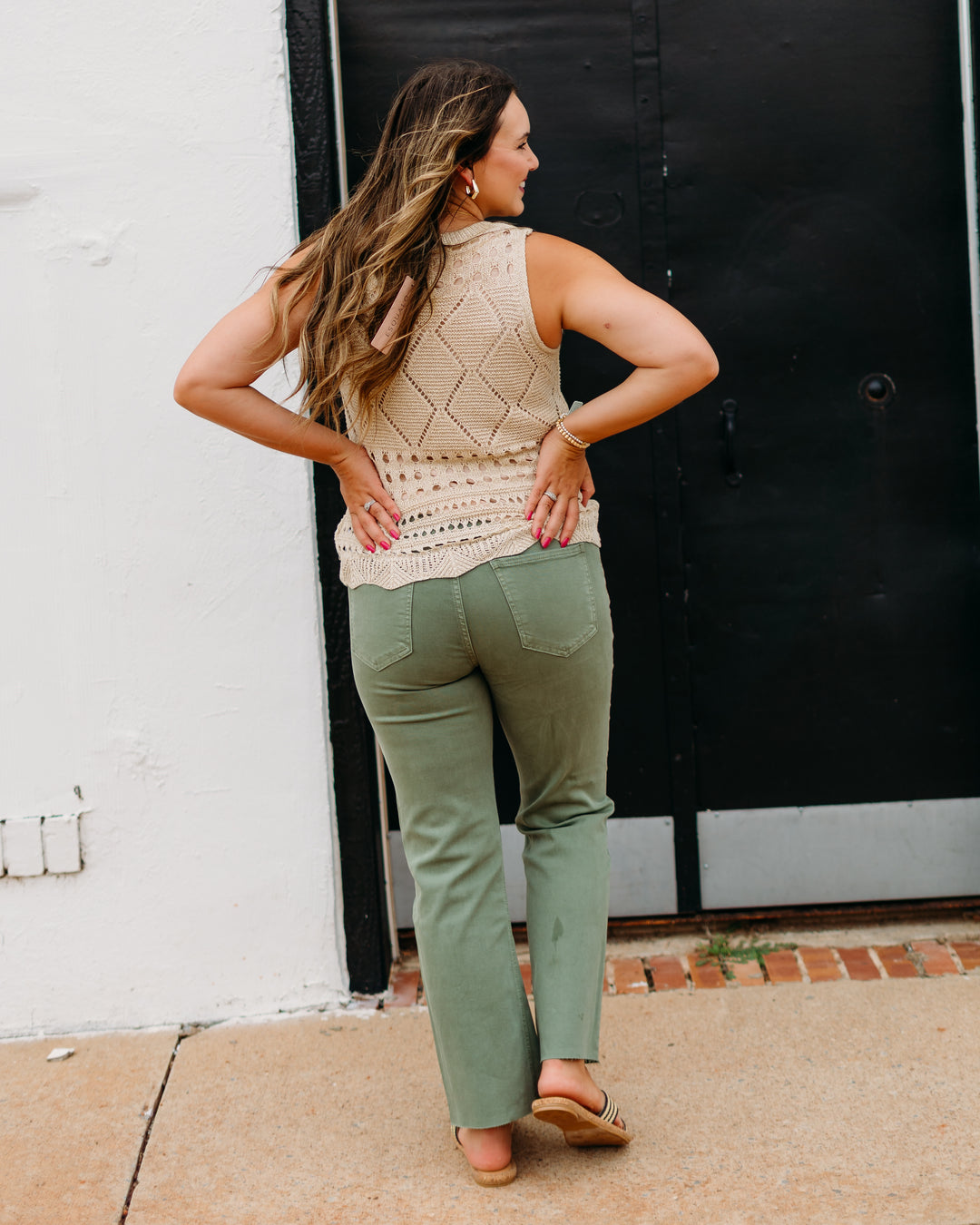 Kut: Kelsey High Rise Fab Ankle Flare in Sage Green